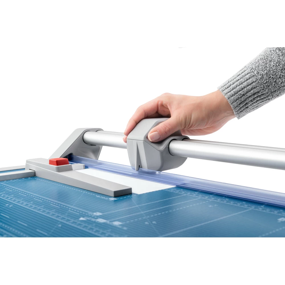 Dahle® Dahle 552 20" Professional Rolling Trimmer 4 Dahle® Dahle 552 20" Professional Rolling Trimmer - Image 4